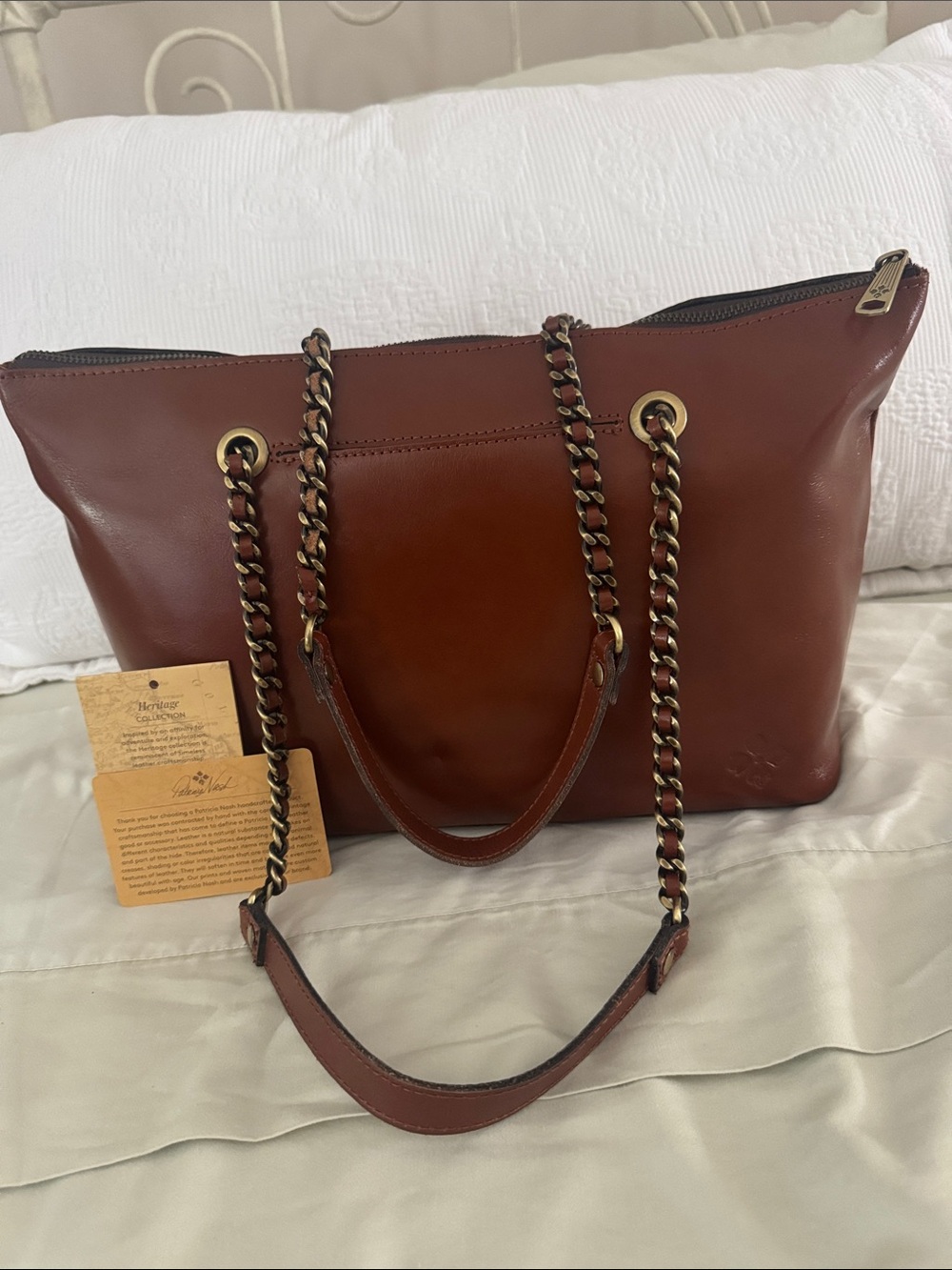 🍂Patricia Nash Chestnut Brown Leather Shoulder Bag with Chain Straps NWT🍂